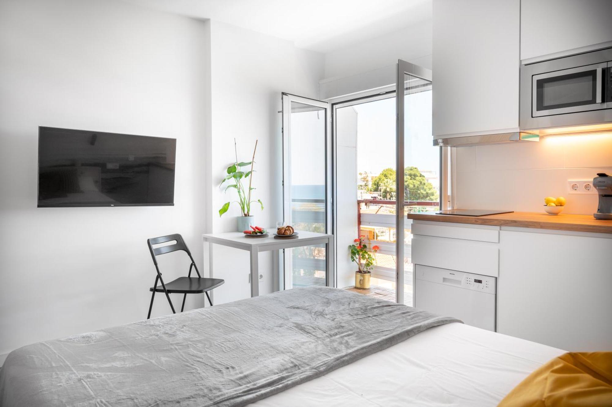 Modern Studio Naciones Lägenhet Benalmádena Exteriör bild